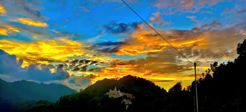 A sunset that set the sky alight at Namah Stay Himalayas, Kanatal